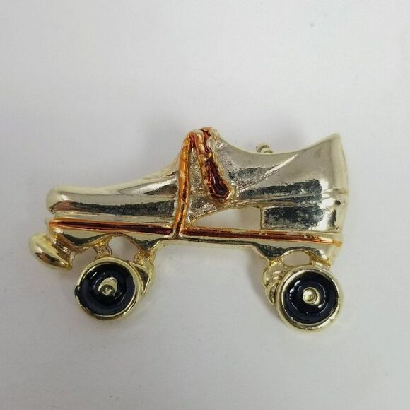 Vintage Roller Skate Brooch, Gold Tone Enamel Retro Design, Estate Derby - Picture 5 of 5